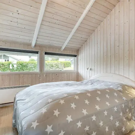 Holiday home Annvy - 200m From The Sea In Se Jutland By Interhome