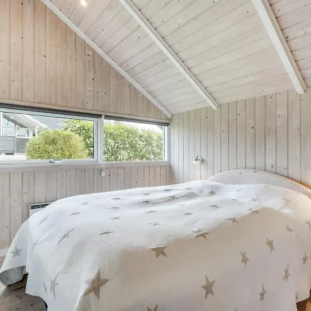 Holiday home Annvy - 200m From The Sea In Se Jutland By Interhome *