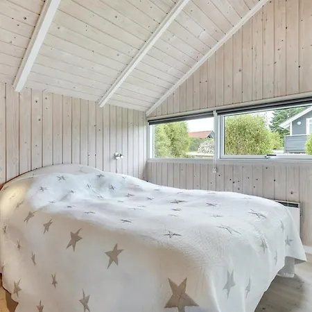 Annvy - 200m From The Sea By Interhome Feriehus Sarup